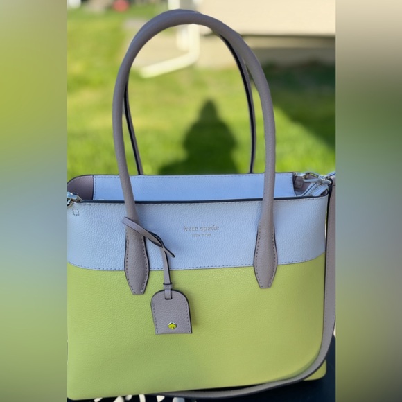Cheerful yellow and white leather Kate Spade large satchel 🌼 - Picture 6 of 8